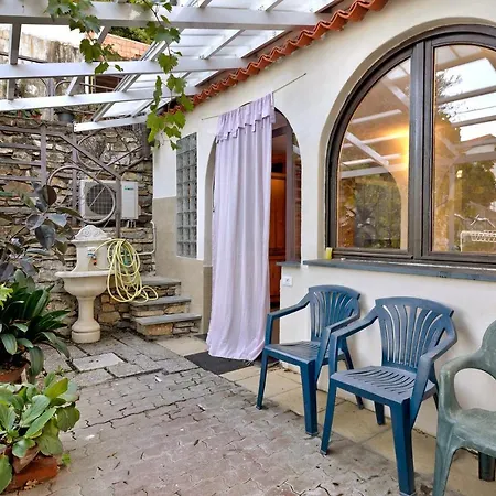 Semesterbostad Casa Villaggio Imperia